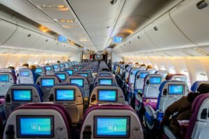 Best Airlines for Commercial Flights in 2025: Reviews and Rankings